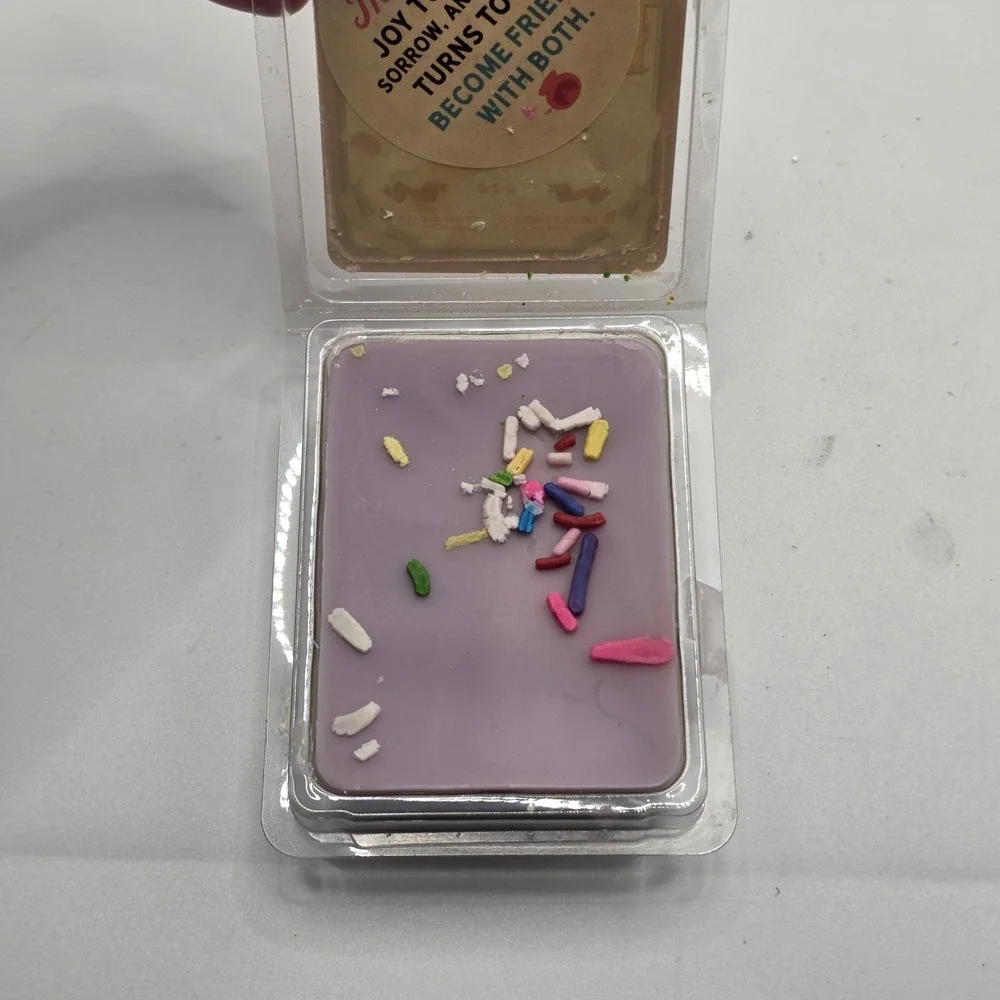 Wax Melts 3oz Purple‎ Boardwalk Twisted Taffy Crumble Candle Co
